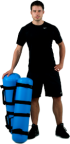 Aqua bag feldobja az edzéseket Aqua bag kettlebell edzésen.
